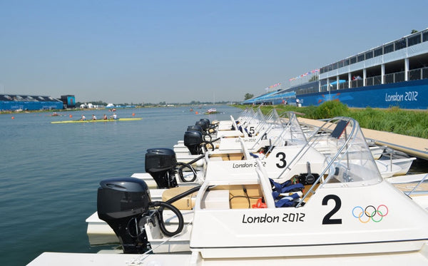 C22 - Catamaran avec plateforme photographe